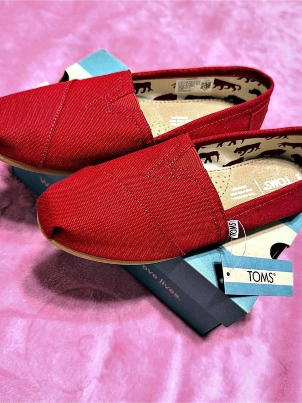 TOMS Women Alpargata Red Canvas Slip-On Flats US 6